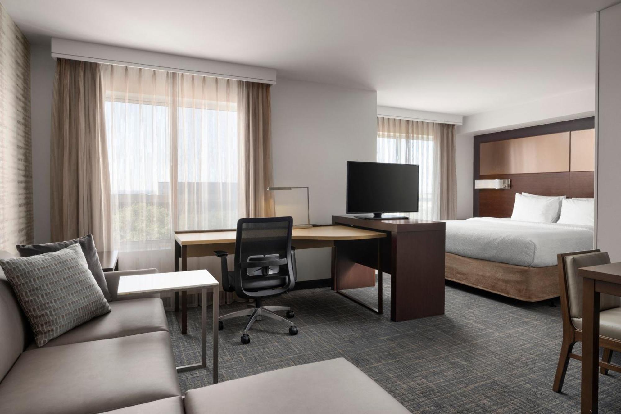 Residence Inn By Marriott Austin Lake Austin/River Place Four Points Exterior photo
